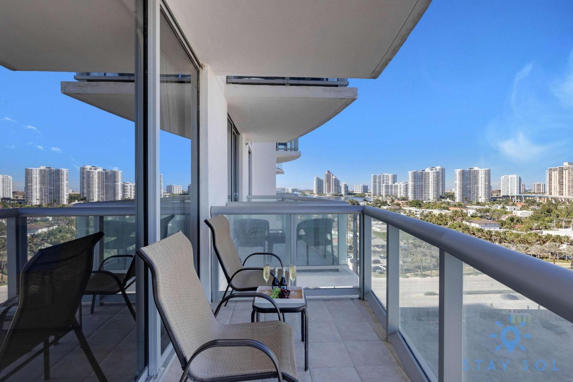 Beachfront Resort - Pool - Ocean View Balcony- Gym Miami Beach Bagian luar foto