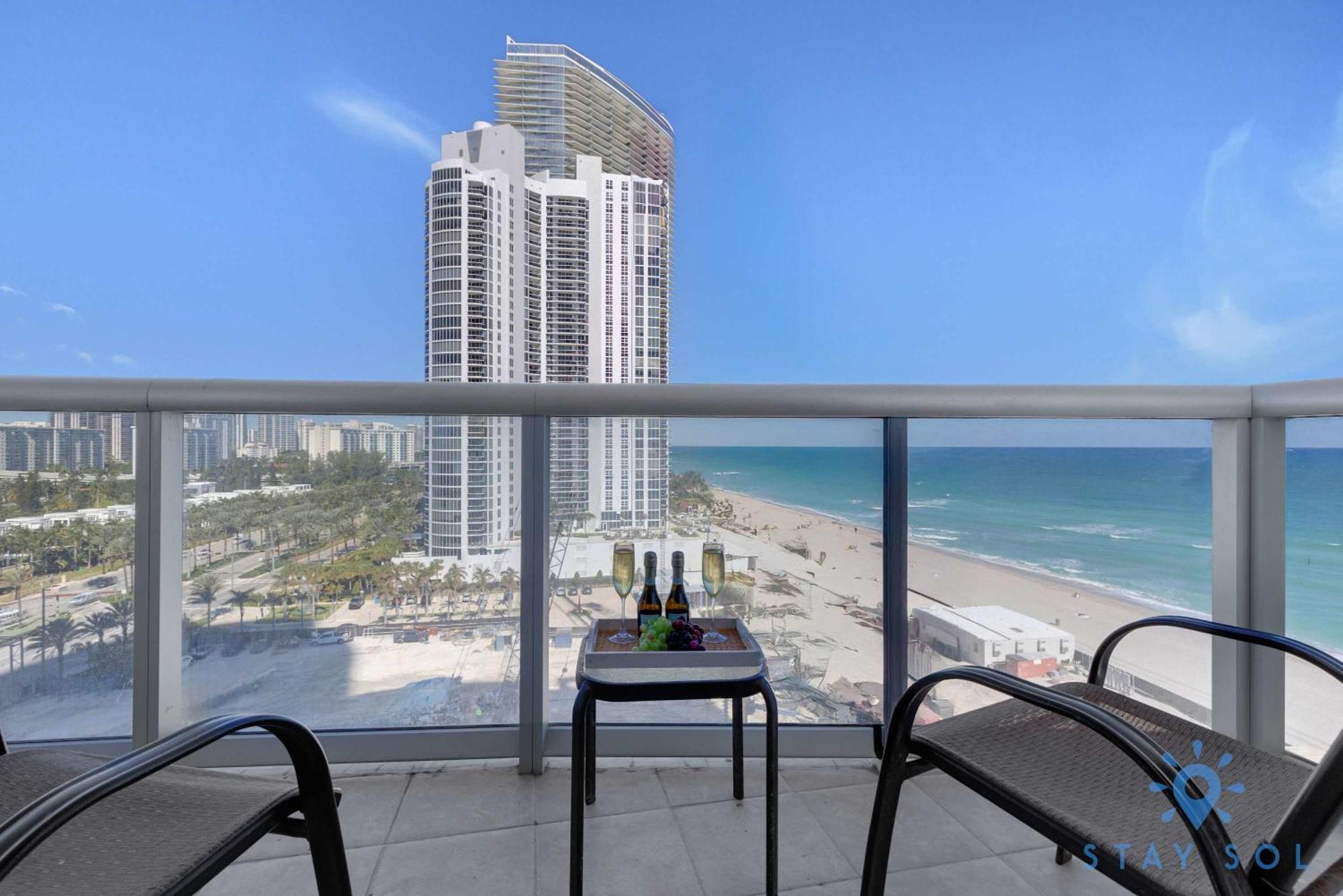 Beachfront Resort - Pool - Ocean View Balcony- Gym Miami Beach Bagian luar foto